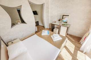 Гостиница Атлас Витязево Номер-студия Делюкс-7