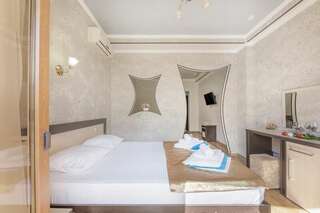 Гостиница Атлас Витязево Номер-студия Делюкс-6