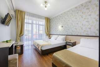 Гостиница Атлас Витязево Полулюкс 4-х местный-5